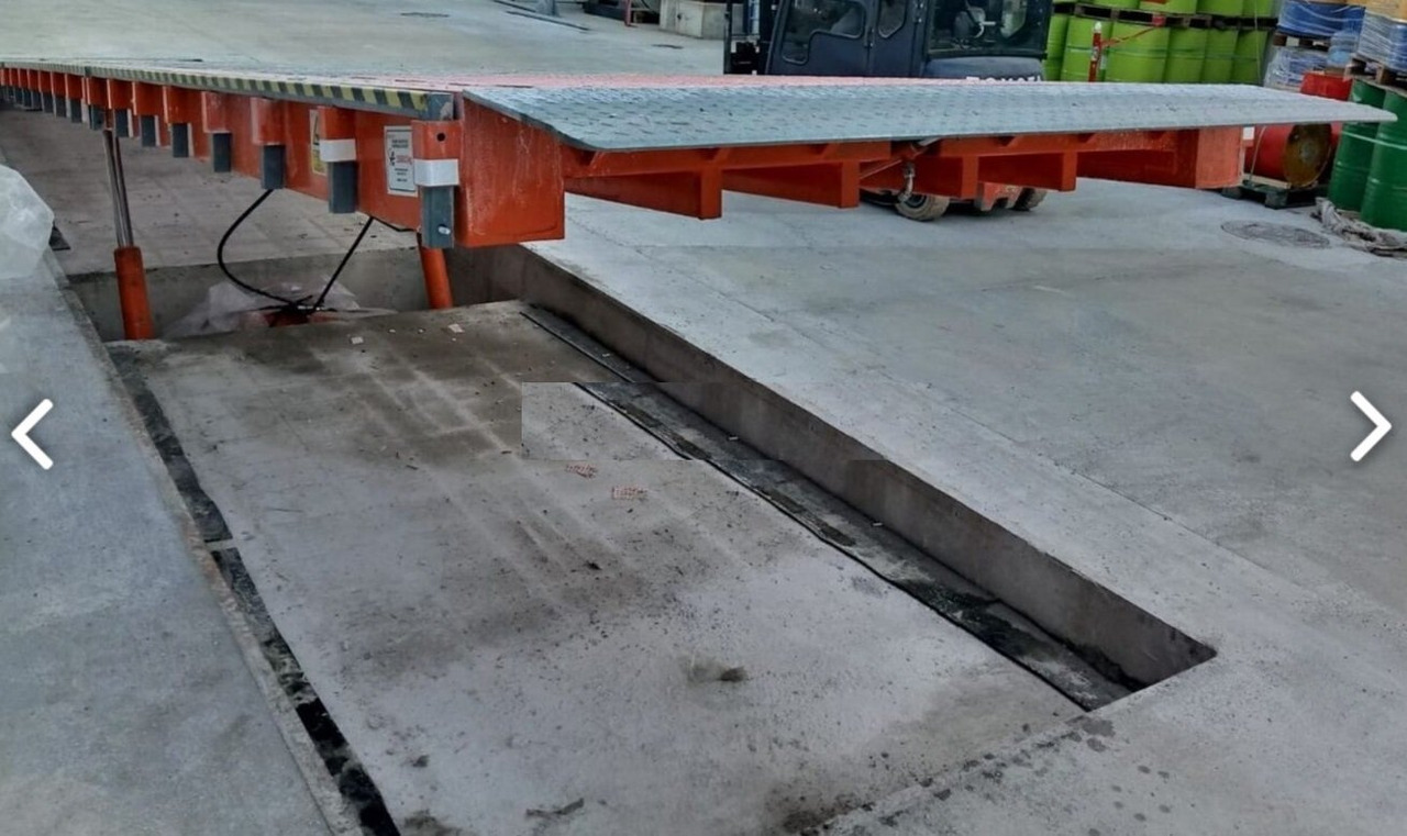 Embeded loading ramp-Buried loading ramp with tilting lip.AZ RAMP-EASY ST-10T - Rampe de chargement: photos 3 Embeded loading ramp-Buried loading ramp with tilting lip.AZ RAMP-EASY ST-10T - Rampe de chargement: photos 3