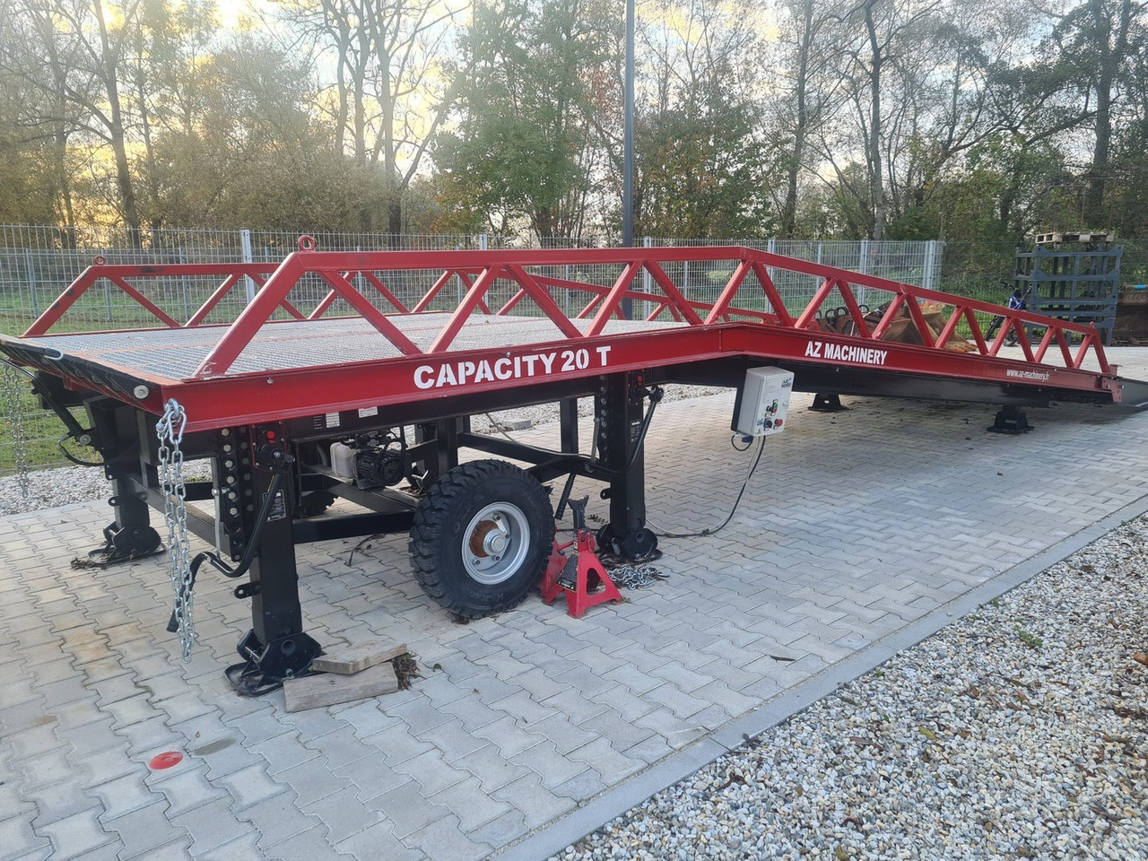 Rampe de chargement neuf Mobile loading ramp- AZ RAMP-Customised: photos 11