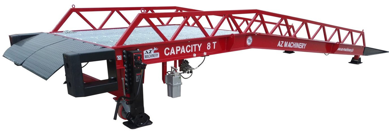 **RENTAL** Loading Ramp with with hydraulic tilting bridge - AZ RAMP - STAR- 8T. 8 ton capacity - Rampe de chargement: photos 1 **RENTAL** Loading Ramp with with hydraulic tilting bridge - AZ RAMP - STAR- 8T. 8 ton capacity - Rampe de chargement: photos 1