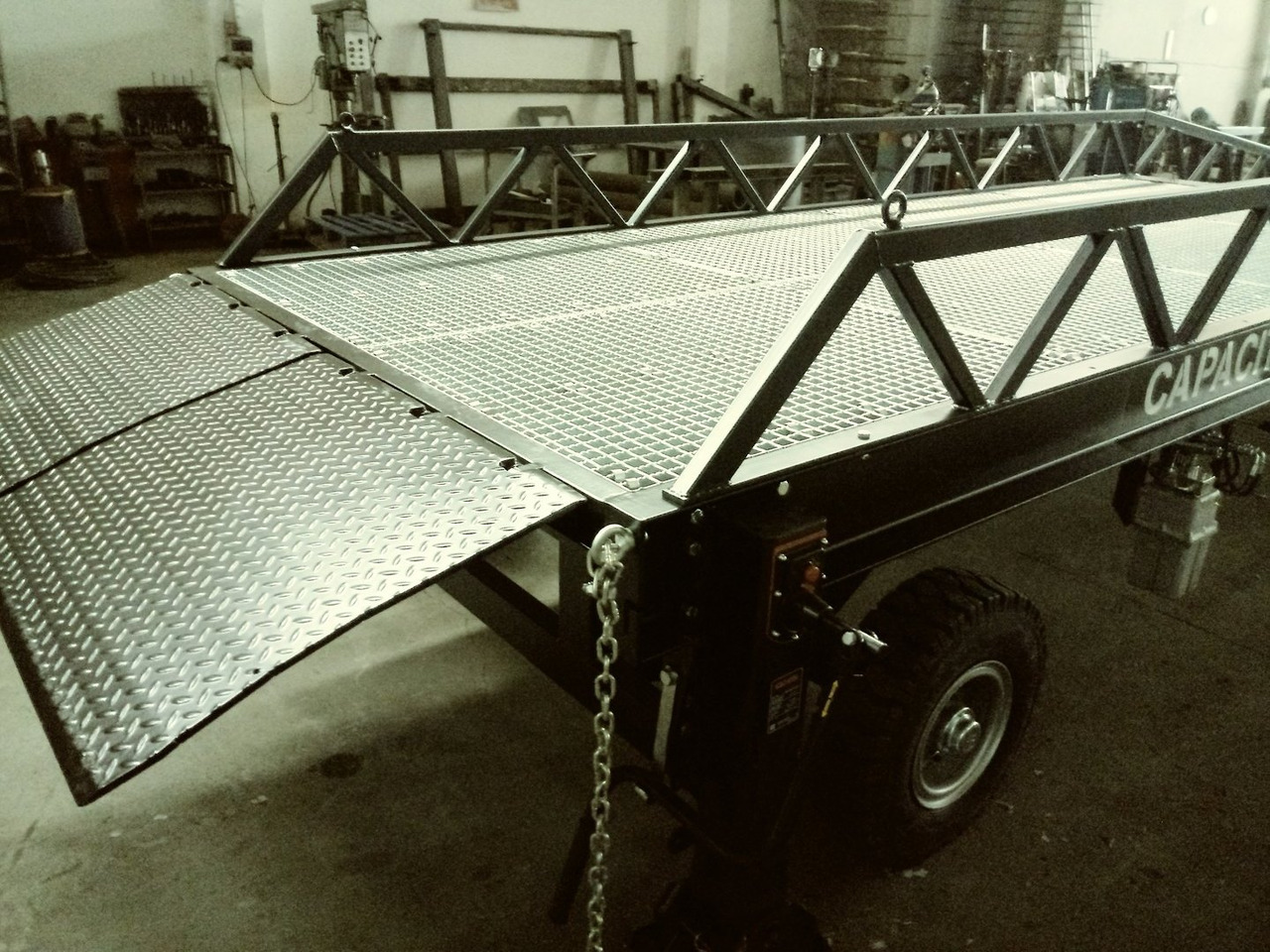Rampe de chargement neuf Wide Loading Ramp with hydraulic tilting bridge -  AZ RAMP - STAR-10-XL: photos 5