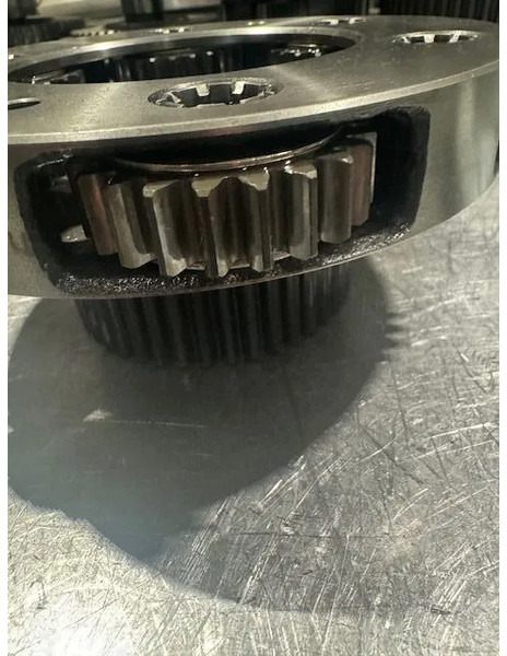 Volvo Planet Kit, PT1560, 1860, 1660, 1562, 1862, 1760,1761, 1761A, 1563, 1863, 1509, 2519, 2529, - Boîte de vitesse: photos 2 Volvo Planet Kit, PT1560, 1860, 1660, 1562, 1862, 1760,1761, 1761A, 1563, 1863, 1509, 2519, 2529, - Boîte de vitesse: photos 2