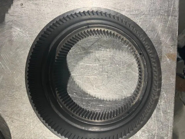 Volvo Ringgear, PT1560, 1860, 1660, 1562, 1862, 1760,1761, 1761A, 1563, 1863, 1509, 2519, 2529, - Boîte de vitesse: photos 2 Volvo Ringgear, PT1560, 1860, 1660, 1562, 1862, 1760,1761, 1761A, 1563, 1863, 1509, 2519, 2529, - Boîte de vitesse: photos 2