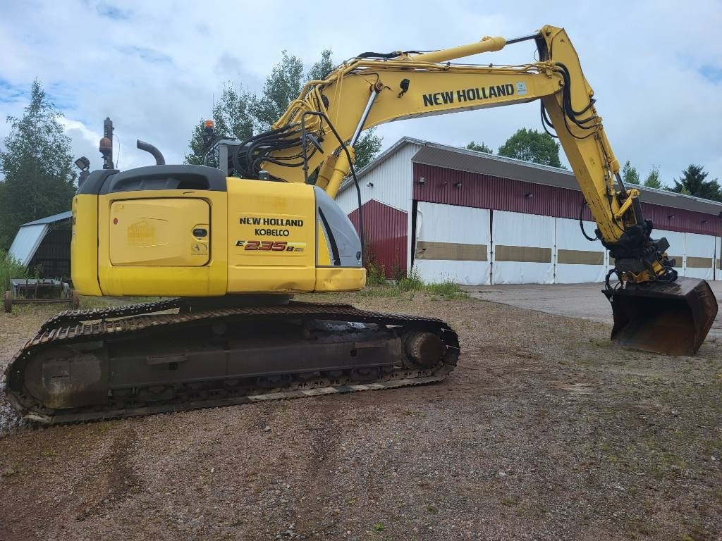 Pelle sur chenille New Holland Kobelco E 235 B SR-2: photos 10