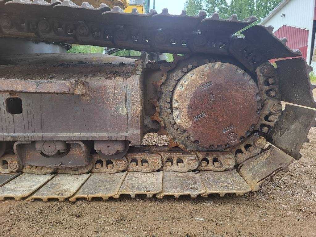 Pelle sur chenille New Holland Kobelco E 235 B SR-2: photos 11