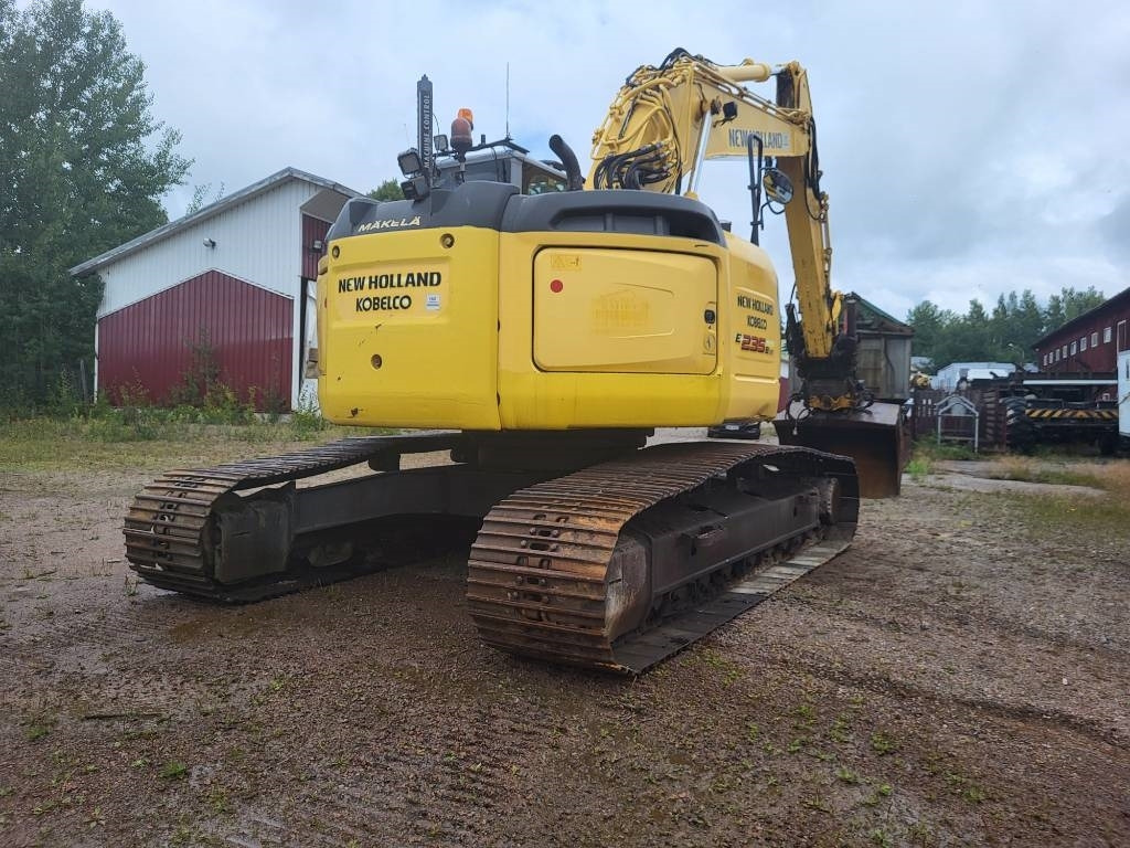 Pelle sur chenille New Holland Kobelco E 235 B SR-2: photos 8