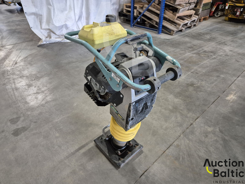Ammann ATR 60 P - Plaque vibrante: photos 4 Ammann ATR 60 P - Plaque vibrante: photos 4
