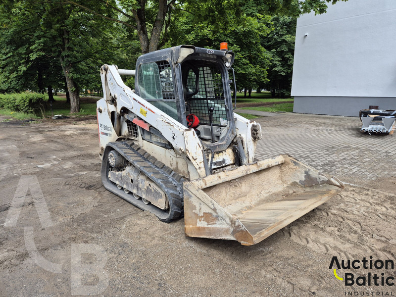 Bobcat T 590 - Chargeuse sur chenilles: photos 2 Bobcat T 590 - Chargeuse sur chenilles: photos 2