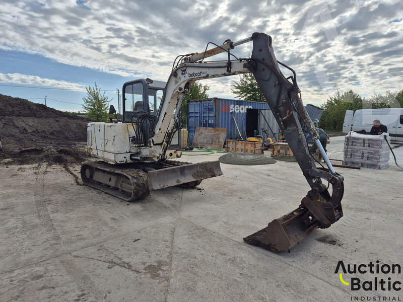 Bobcat X 335 - Mini pelle: photos 2 Bobcat X 335 - Mini pelle: photos 2