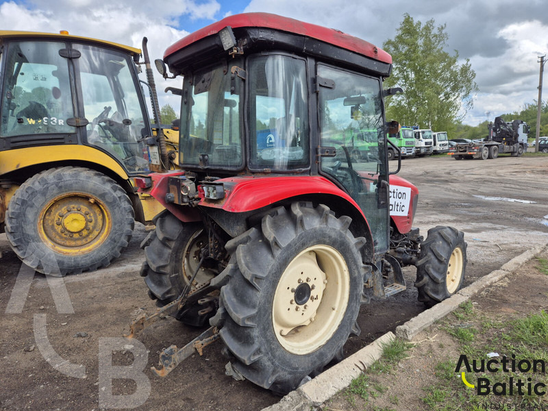 Branson 5820 CX - Tracteur agricole: photos 4 Branson 5820 CX - Tracteur agricole: photos 4