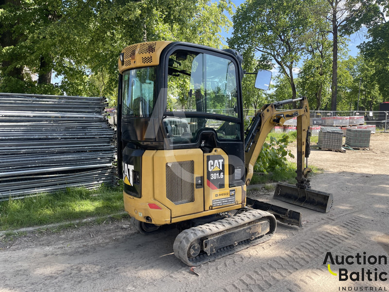 Caterpillar 301.6 - Mini pelle: photos 2 Caterpillar 301.6 - Mini pelle: photos 2