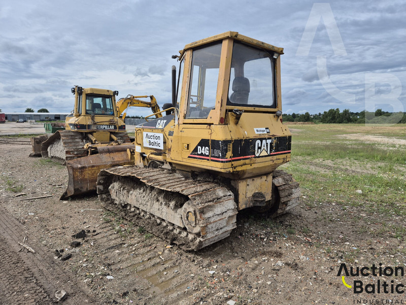 Caterpillar D 4 G - Bulldozer: photos 3 Caterpillar D 4 G - Bulldozer: photos 3