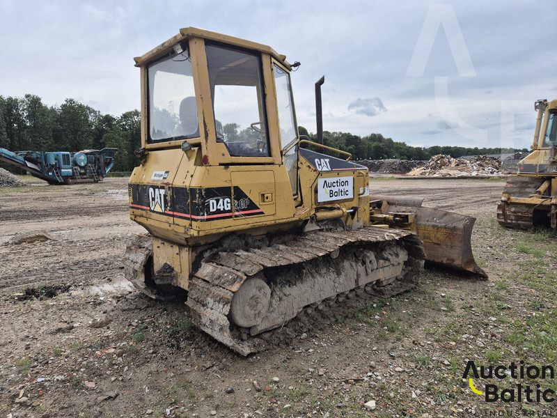 Caterpillar D 4 G - Bulldozer: photos 4 Caterpillar D 4 G - Bulldozer: photos 4