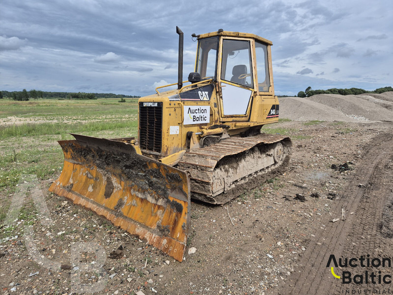 Caterpillar D 4 G - Bulldozer: photos 1 Caterpillar D 4 G - Bulldozer: photos 1