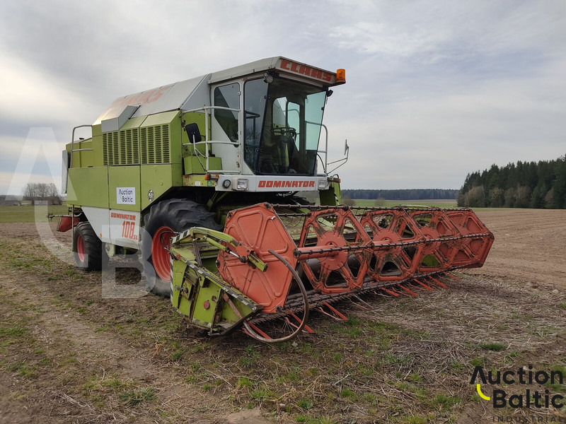 Claas Dominator 108 SL - Moissonneuse-batteuse: photos 2 Claas Dominator 108 SL - Moissonneuse-batteuse: photos 2