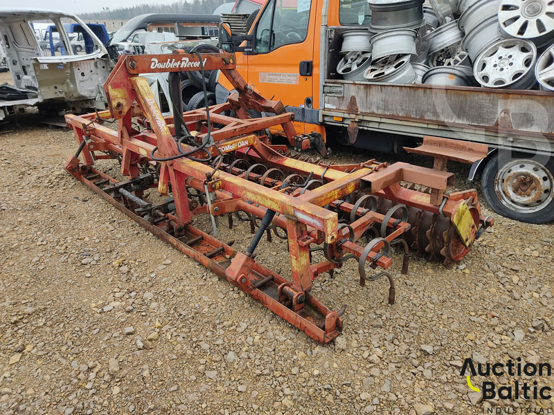 Doublet Record Doublet-Record Combi-Dan 4000 - Herse rotative: photos 4 Doublet Record Doublet-Record Combi-Dan 4000 - Herse rotative: photos 4