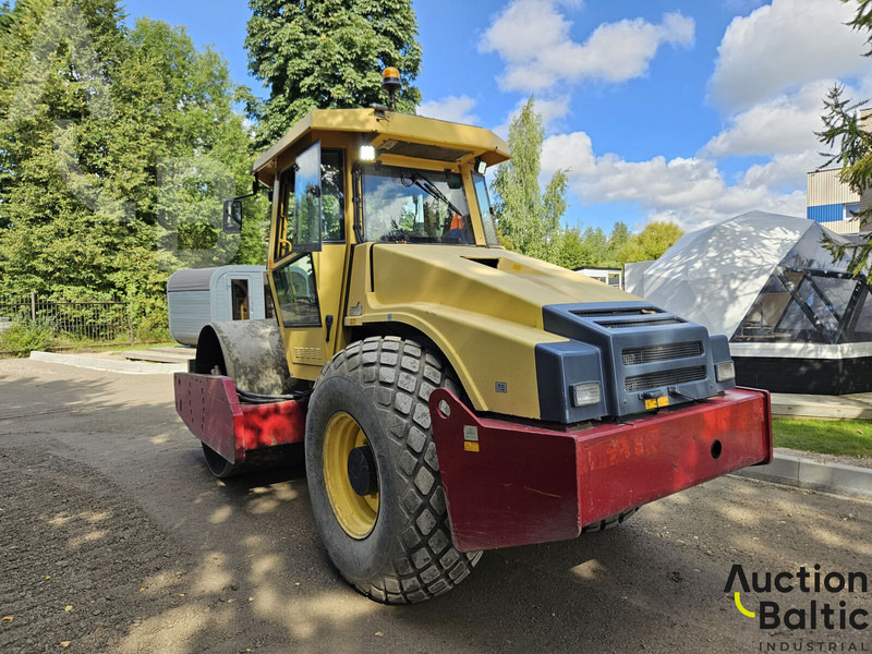 Dynapac CA 302 D - Compacteur: photos 3 Dynapac CA 302 D - Compacteur: photos 3