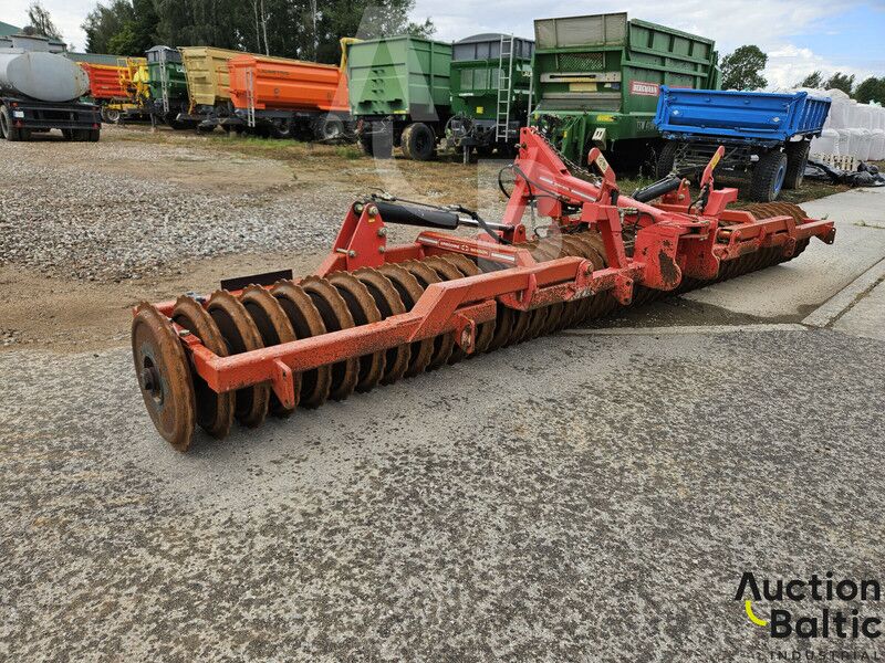 Gregoire Besson Gregoire-Besson DLRE 600 - Rouleau agricole: photos 4 Gregoire Besson Gregoire-Besson DLRE 600 - Rouleau agricole: photos 4