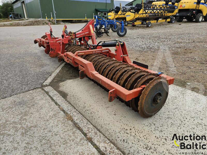Gregoire Besson Gregoire-Besson DLRE 600 - Rouleau agricole: photos 3 Gregoire Besson Gregoire-Besson DLRE 600 - Rouleau agricole: photos 3