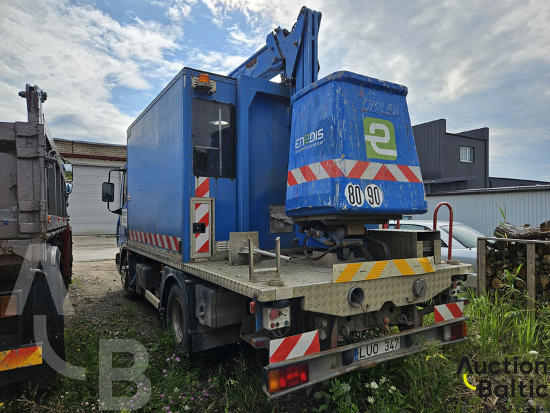 Iveco 100E 18 - Camion avec nacelle: photos 4 Iveco 100E 18 - Camion avec nacelle: photos 4