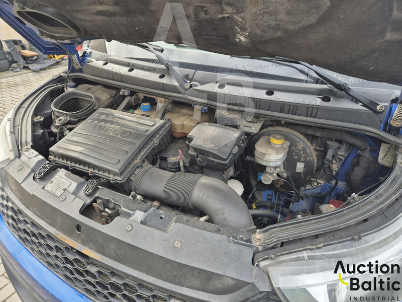 Fourgon utilitaire Iveco 35S17: photos 12