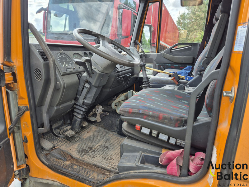 Iveco ML80E17 - Camion plateau: photos 5 Iveco ML80E17 - Camion plateau: photos 5