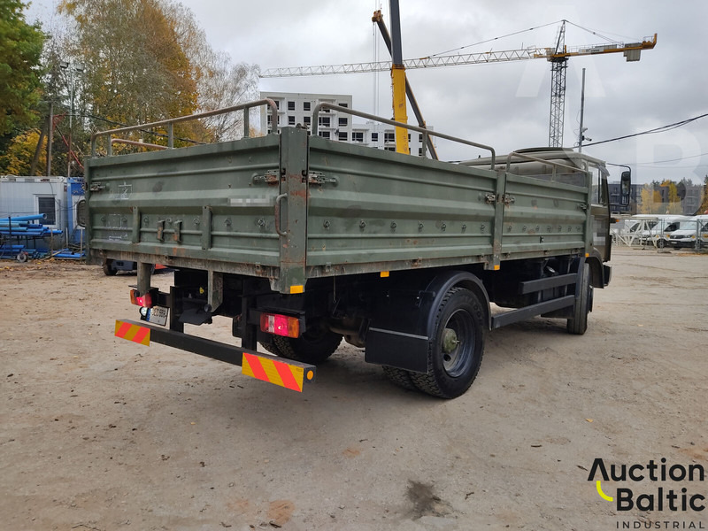 Iveco Magirus 110-17 - Camion plateau: photos 3 Iveco Magirus 110-17 - Camion plateau: photos 3