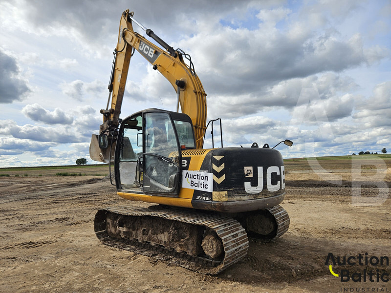 JCB JS 145 - Pelle sur chenille: photos 3 JCB JS 145 - Pelle sur chenille: photos 3