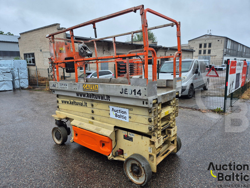 JLG 3246 ES - Nacelle ciseaux: photos 1 JLG 3246 ES - Nacelle ciseaux: photos 1