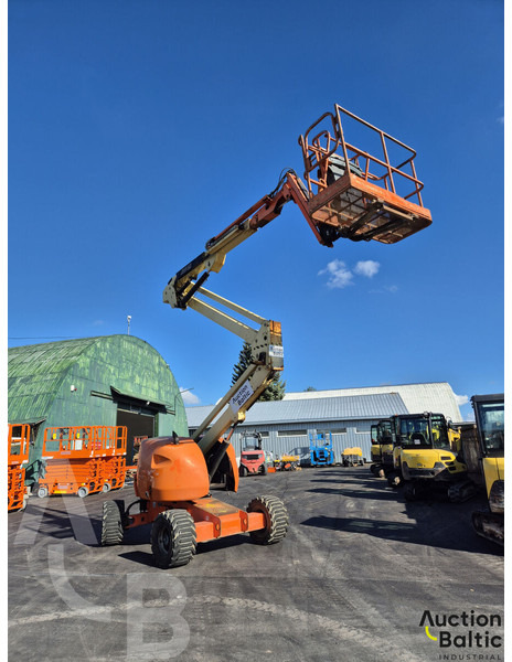 JLG 450 AJ - Nacelle articulée: photos 1 JLG 450 AJ - Nacelle articulée: photos 1