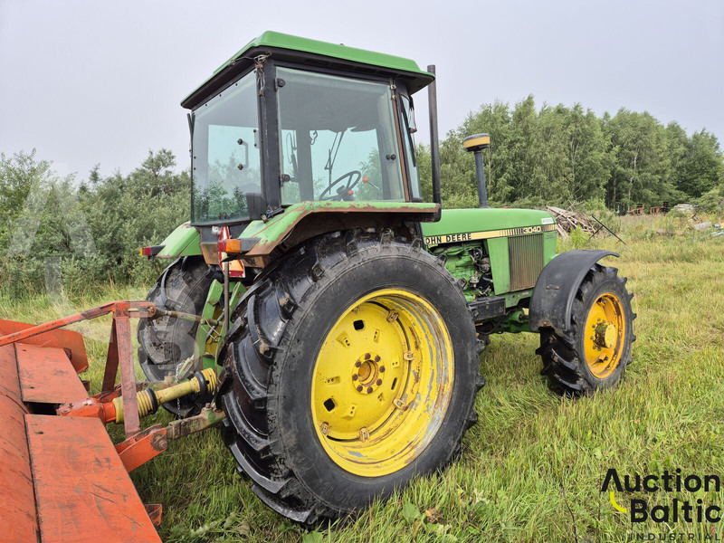 John Deere MFWD - Tracteur agricole: photos 5 John Deere MFWD - Tracteur agricole: photos 5