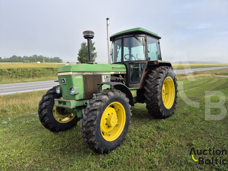John Deere MFWD - Tracteur agricole: photos 1 John Deere MFWD - Tracteur agricole: photos 1