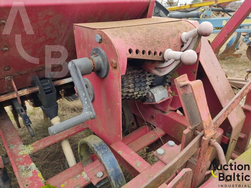 Juko - Semoir/ Planteuse: photos 5 Juko - Semoir/ Planteuse: photos 5