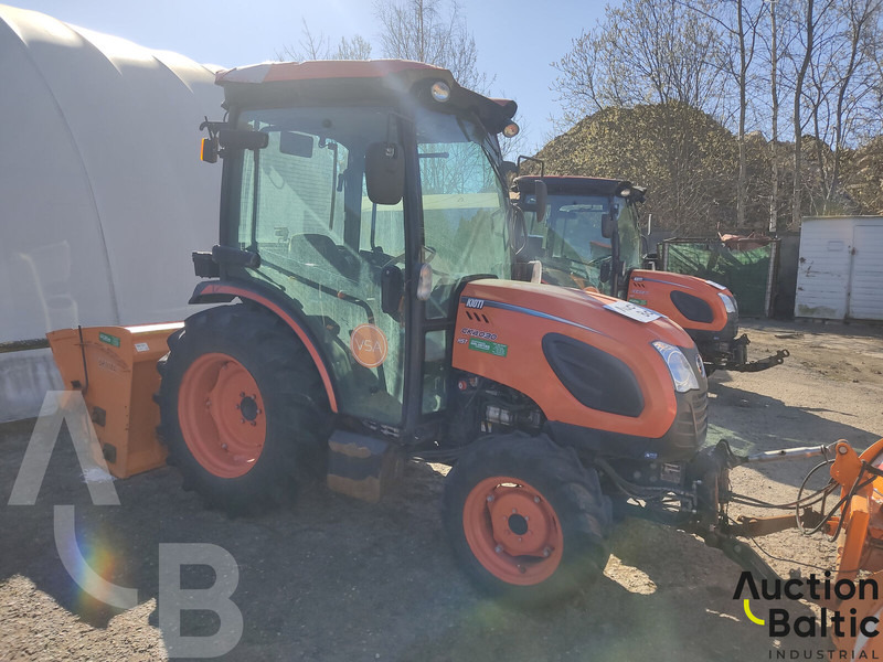 KIOTI CK 4030 - Tracteur agricole: photos 2 KIOTI CK 4030 - Tracteur agricole: photos 2