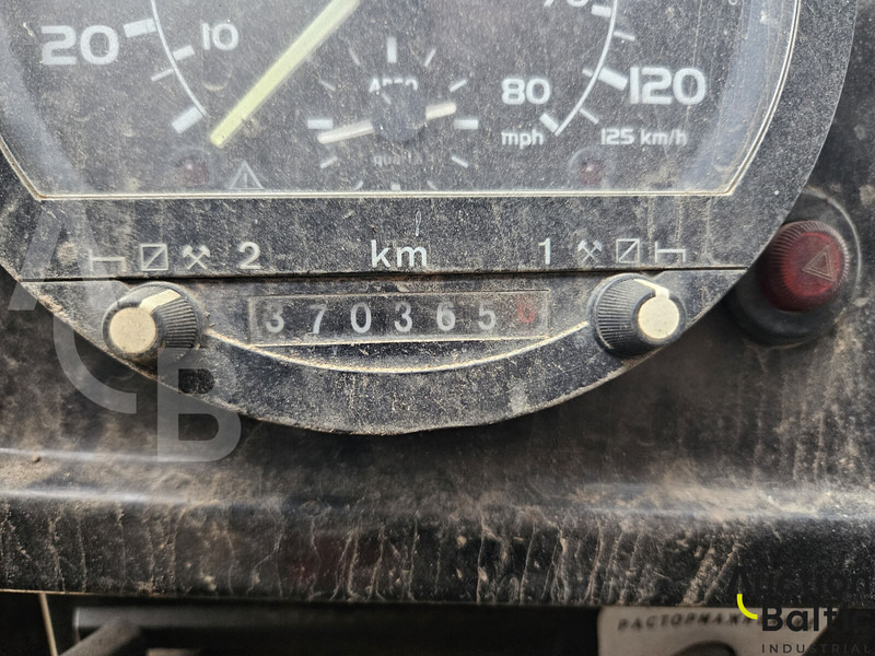 Kamaz 55111 - Camion benne: photos 5 Kamaz 55111 - Camion benne: photos 5