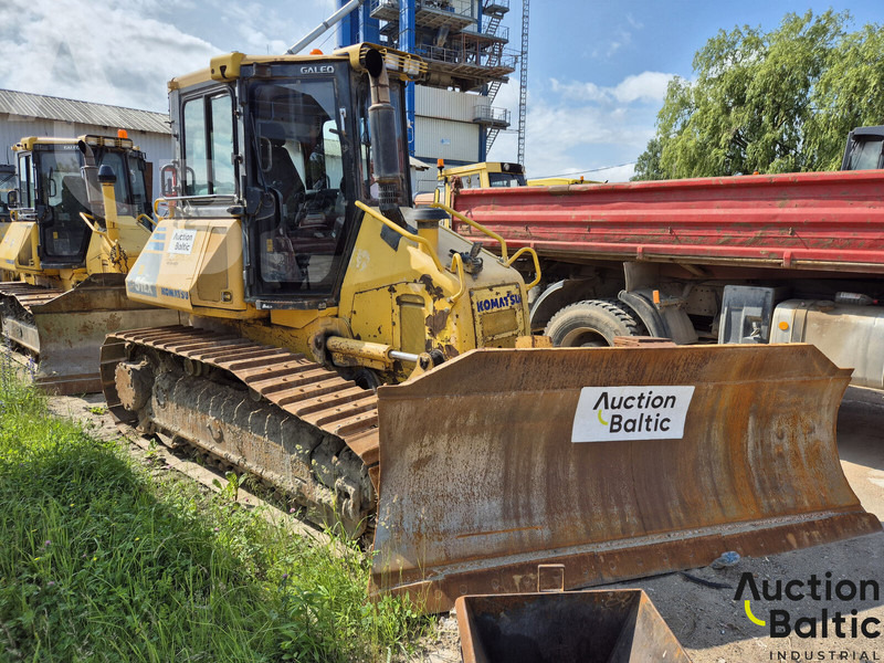 Komatsu D51 - Bulldozer: photos 1 Komatsu D51 - Bulldozer: photos 1