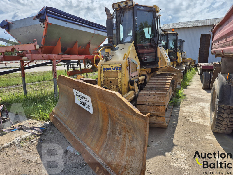 Komatsu D51 - Bulldozer: photos 2 Komatsu D51 - Bulldozer: photos 2