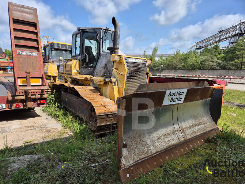Komatsu D61EX-15 - Bulldozer: photos 1 Komatsu D61EX-15 - Bulldozer: photos 1