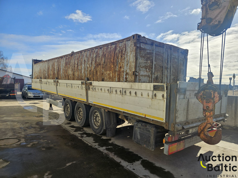 Krone SD - Semi-remorque rideaux coulissants: photos 4 Krone SD - Semi-remorque rideaux coulissants: photos 4
