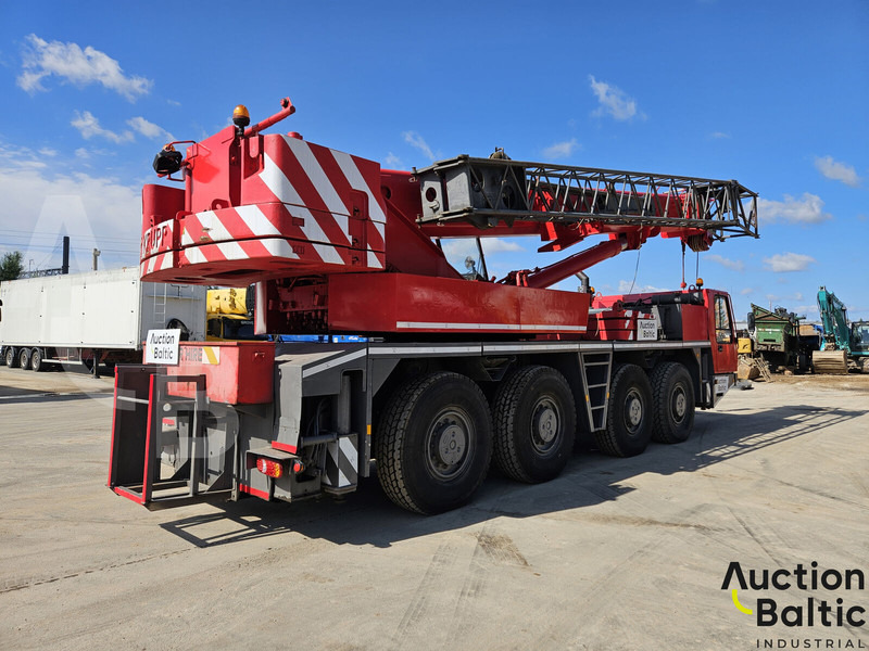 Krupp KMK 4060 - Grue auxiliaire: photos 3 Krupp KMK 4060 - Grue auxiliaire: photos 3