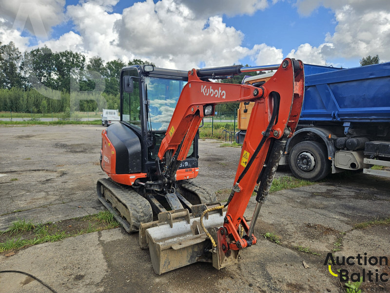 Kubota KX 027-4 - Mini pelle: photos 2 Kubota KX 027-4 - Mini pelle: photos 2