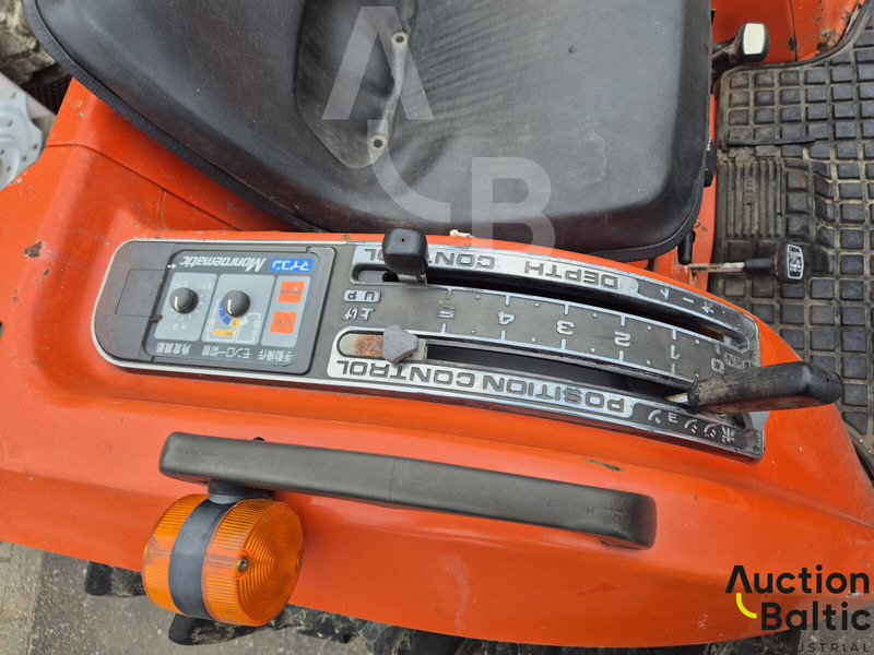 Tracteur agricole Kubota X 20 DT: photos 9 Tracteur agricole Kubota X 20 DT: photos 9