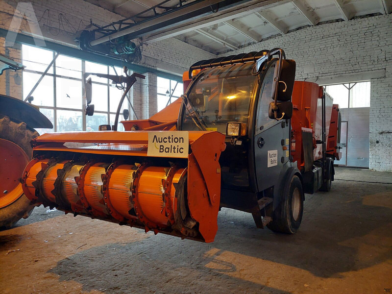 Kuhn SPW 14 Compact - Matériel d'élevage: photos 2 Kuhn SPW 14 Compact - Matériel d'élevage: photos 2