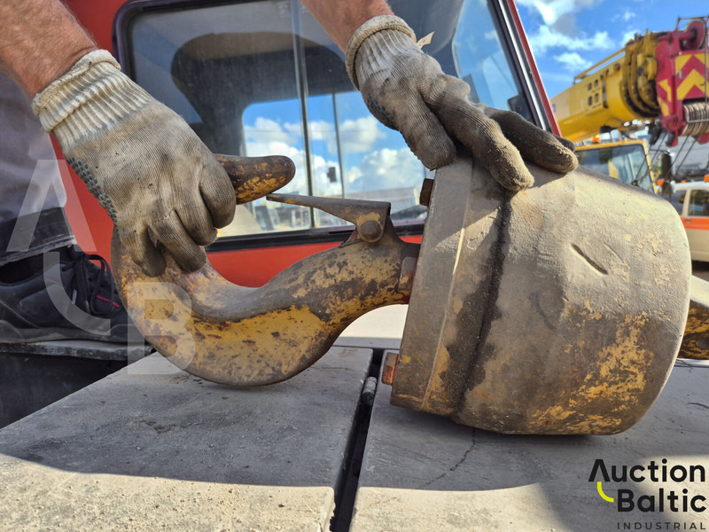 Grue auxiliaire Liebherr UTM 526: photos 16 Grue auxiliaire Liebherr UTM 526: photos 16