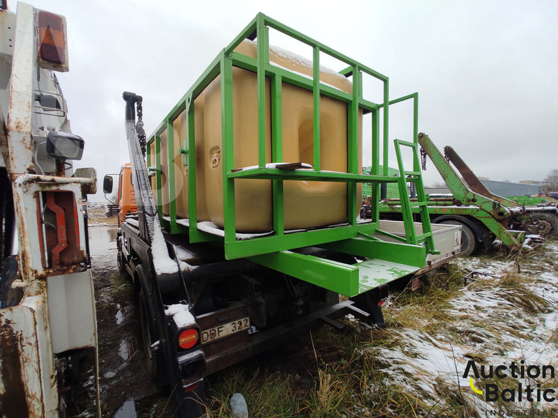MAN 18.272 - Camion multibenne: photos 4 MAN 18.272 - Camion multibenne: photos 4