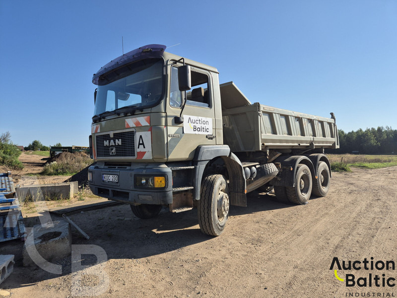 MAN 27.403 - Camion benne: photos 1 MAN 27.403 - Camion benne: photos 1
