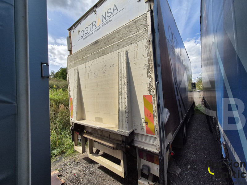 MAN ME18.250 - Camion fourgon: photos 3 MAN ME18.250 - Camion fourgon: photos 3
