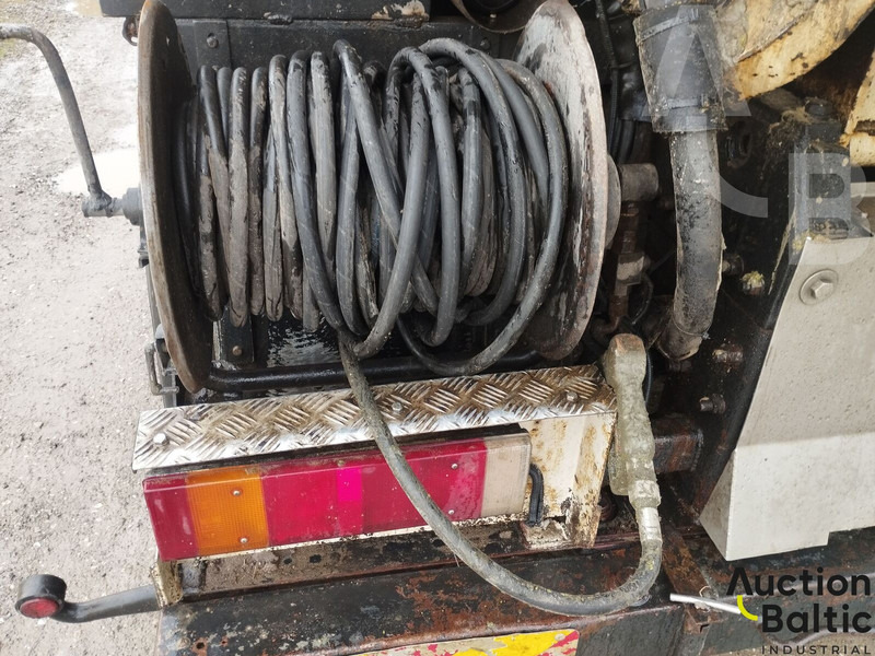 Camion hydrocureur MAN T 46: photos 8