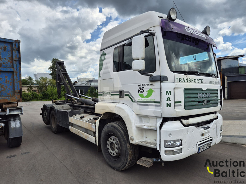MAN TGA26.463 - Camion ampliroll: photos 2 MAN TGA26.463 - Camion ampliroll: photos 2
