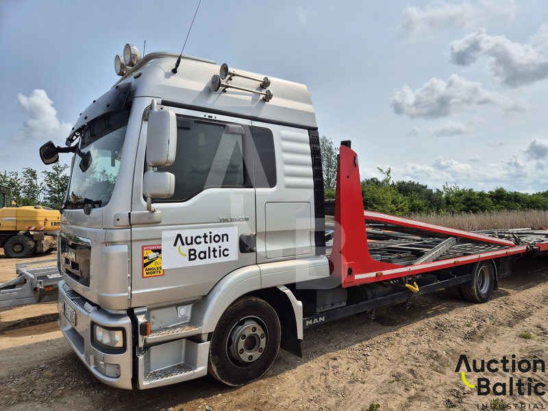 MAN TGL10.250 - Camion porte-voitures: photos 1 MAN TGL10.250 - Camion porte-voitures: photos 1