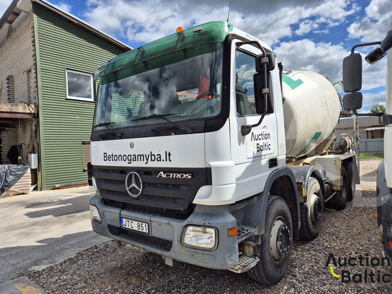 Mercedes-Benz 3236 - Camion malaxeur: photos 2 Mercedes-Benz 3236 - Camion malaxeur: photos 2